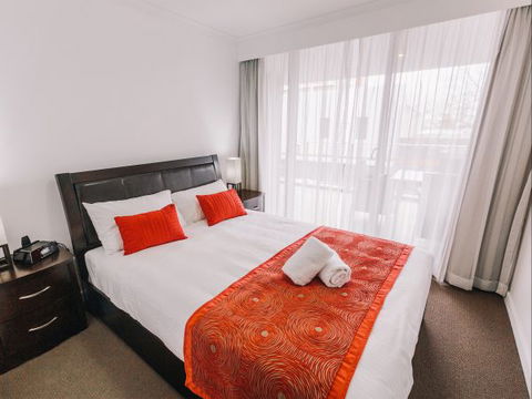 Newcastle Central Plaza Apartment Hotel - Phillip Island Accommodation 3