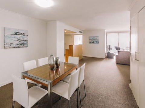 Newcastle Central Plaza Apartment Hotel - Phillip Island Accommodation 4