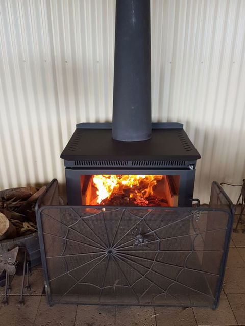 Angas Plains Wines Suites - Phillip Island Accommodation 4