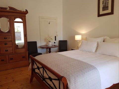 Angas Plains Wines Suites - Phillip Island Accommodation 10