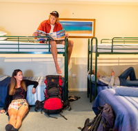 Adventure Backpackers - Phillip Island Accommodation
