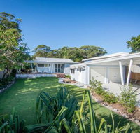 Back Beach Bungalow - Phillip Island Accommodation