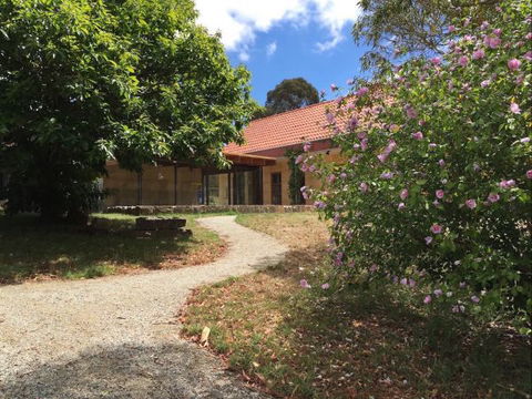 Ballaratprimavera - Phillip Island Accommodation 2