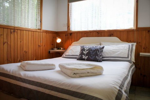 Beechworth Cabins - Phillip Island Accommodation 5