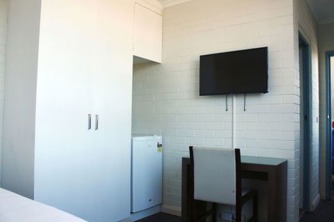Coogee Prime Lodge - Phillip Island Accommodation 3