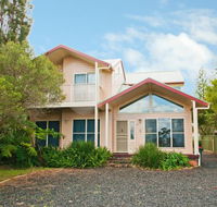 Fairlight House - Phillip Island Accommodation