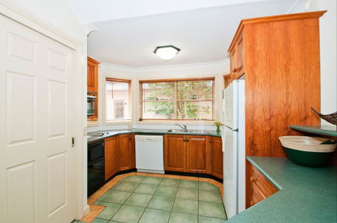 Fairlight House - Phillip Island Accommodation 2