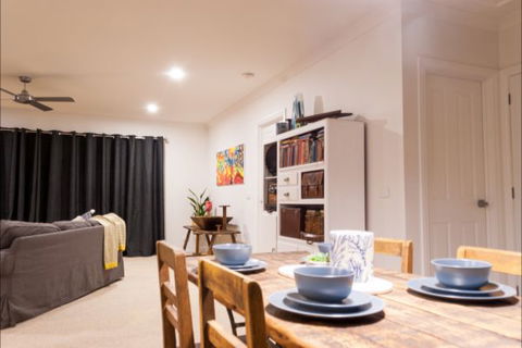 House On Higgs Lane - Phillip Island Accommodation 3