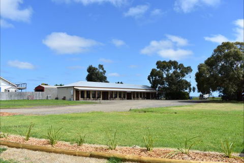 Port Albert Motel - Phillip Island Accommodation 2
