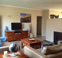 Queen Bee - Phillip Island Accommodation