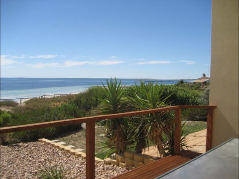 Sandcastles - Phillip Island Accommodation 2