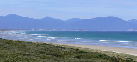 Sandy Point Beach Escape - Phillip Island Accommodation 1