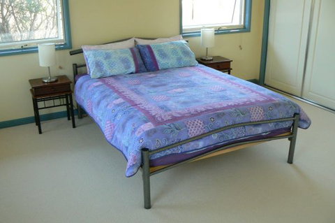 Sandy Point Beach Escape - Phillip Island Accommodation 5