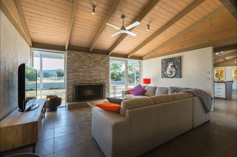 Serengale Retreat - Phillip Island Accommodation 4