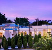 Shangri La Gardens Motel and Function Centre - Phillip Island Accommodation