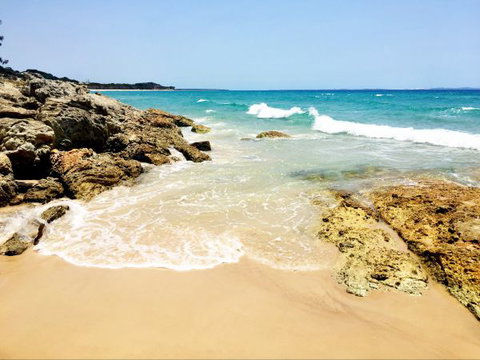 Stradbroke Island Beach Hotel | Spa Resort - Phillip Island Accommodation 5