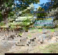 Adelong Golden Gully Caravan Park - Phillip Island Accommodation