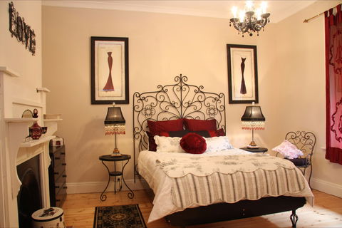 Azalea Cedar-Rose Villa - Phillip Island Accommodation 0