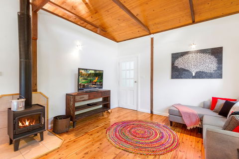Blue Apple Lodge - Phillip Island Accommodation 1