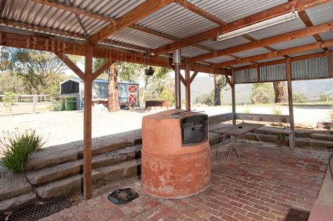 Howqua Valley Views - Phillip Island Accommodation 6