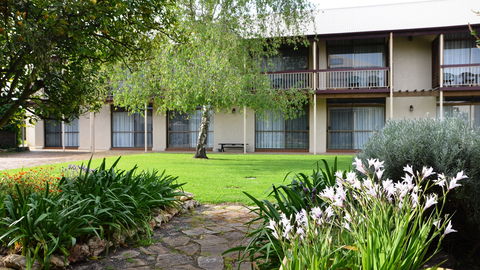Coonawarra Motor Lodge - Phillip Island Accommodation 0