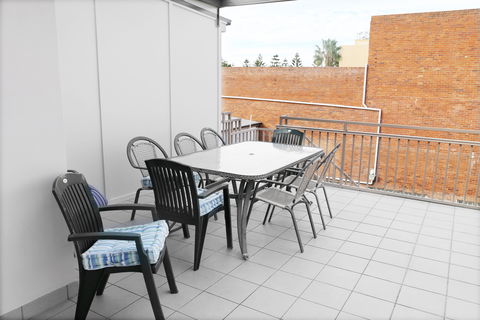 Myola Coogee Accommodation - Phillip Island Accommodation 7