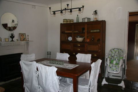 No.72 - Phillip Island Accommodation 3