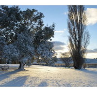 Snowy Mountains Resort - Phillip Island Accommodation