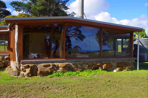 Southern Ocean Retreats - Goondooloo Cottage - Phillip Island Accommodation 2