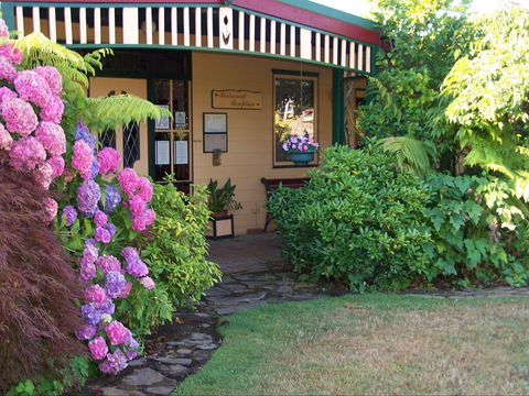 Willowlake Cottages - Phillip Island Accommodation 0