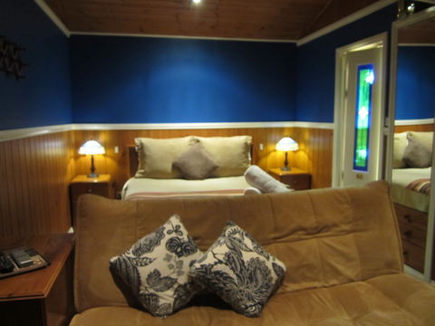 Willowlake Cottages - Phillip Island Accommodation 4
