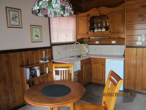 Willowlake Cottages - Phillip Island Accommodation 6
