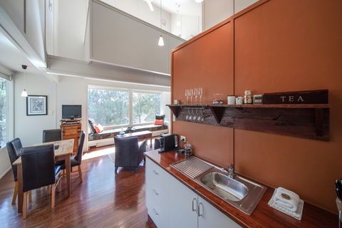 Aquila Eco Lodges - Phillip Island Accommodation 7