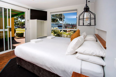 BIG4 Traralgon Park Lane Holiday Park - Phillip Island Accommodation 1
