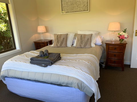 Hahndorf Luxury Lodge - Phillip Island Accommodation 1