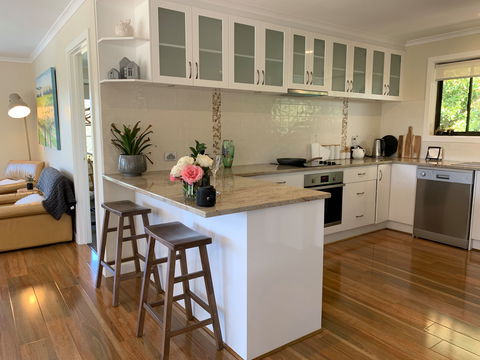 Hahndorf Luxury Lodge - Phillip Island Accommodation 2