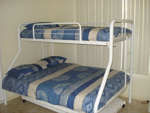 Larasa - Phillip Island Accommodation 3