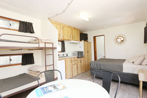 Moonta Bay Accommodation - Phillip Island Accommodation 6