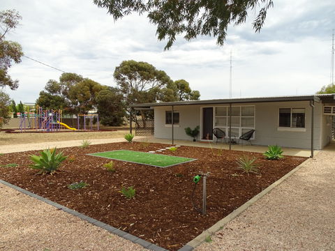 Play On Moontana - Phillip Island Accommodation 0