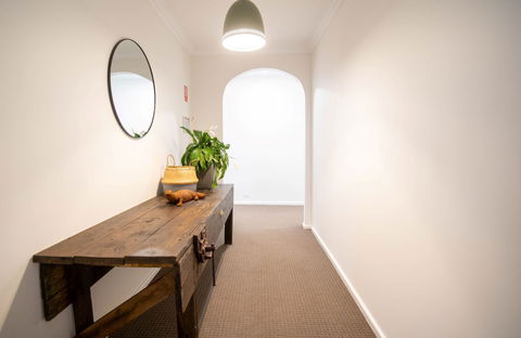 The Platypus Accommodation And Cafe - Phillip Island Accommodation 1