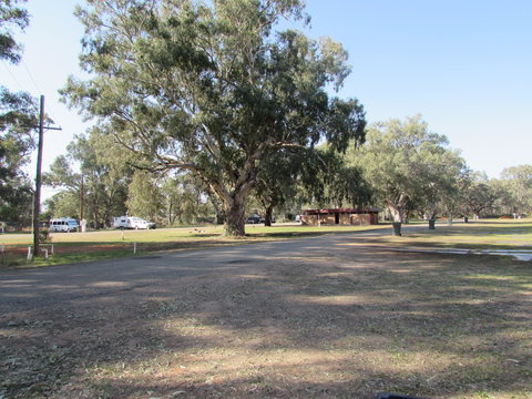 Victory Park Caravan Park - Phillip Island Accommodation 0