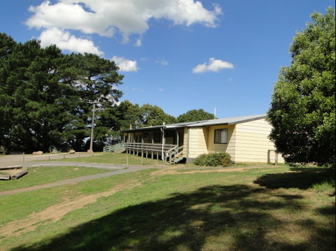 Allambee Camp - Phillip Island Accommodation 2
