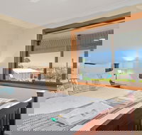 Century21 SouthCoast Reef  Vines Port Noarlunga - Phillip Island Accommodation