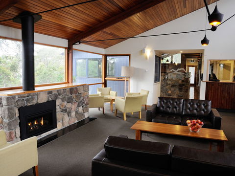 Cradle Mountain Wilderness Village - Phillip Island Accommodation 2