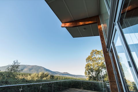 Macedon Ranges Hotel & Spa - Phillip Island Accommodation 2