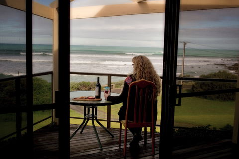 Norfolks - Phillip Island Accommodation 0