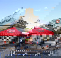 Royal Bridge Hotel Barham - Phillip Island Accommodation