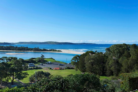 Ulmarra - Phillip Island Accommodation 0