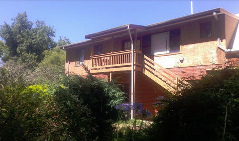 Adelaide Hills Getaway - Phillip Island Accommodation 1