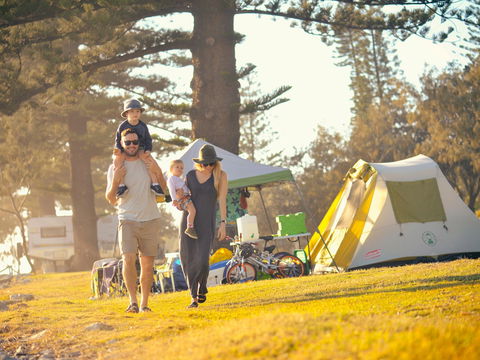Brooms Head Holiday Park - Phillip Island Accommodation 0